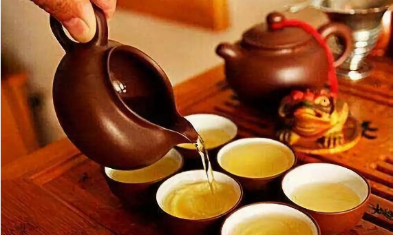 大堂24小时上门的好茶及服务发生的